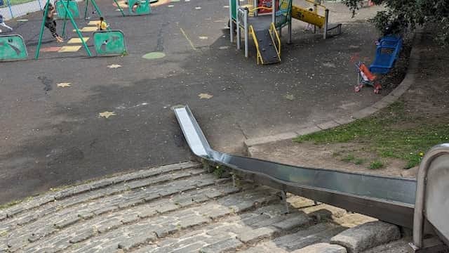 Mount Pleasant Park Playground - Playgrounds in nether edge