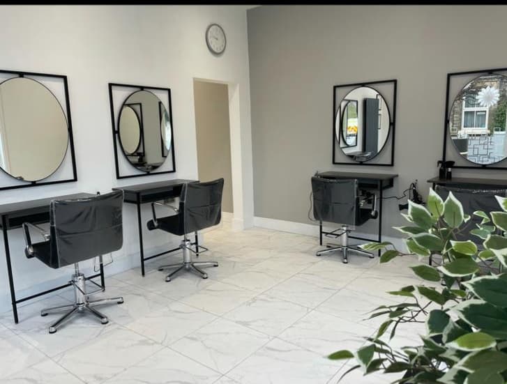 Room Twenty One Hairdressing