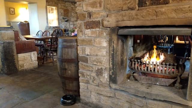 Pub The Beehive Pub & Dining in soyland