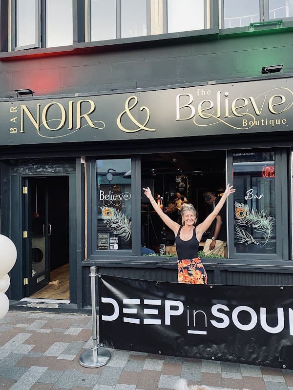 The Believe Boutique (The Believe Bar & Bedrooms)