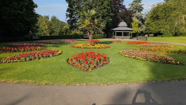 Floral Circle - Garden in moortown