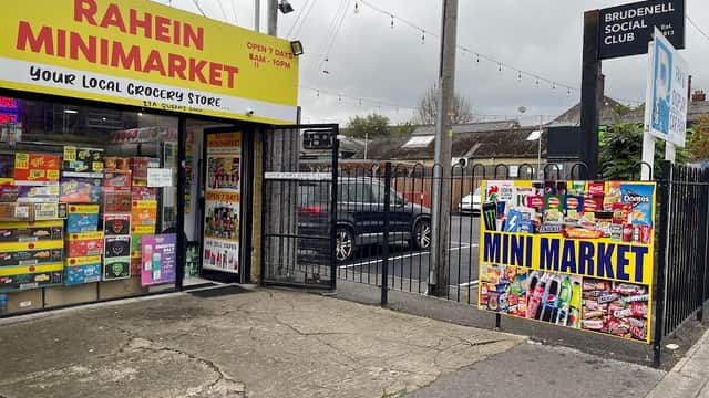 RAHIEN MINI MARKET - Market in headingley