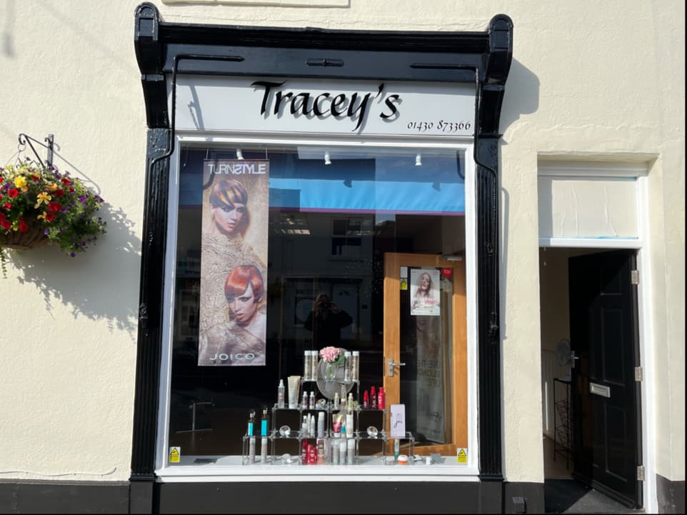 Tracey's Hairdressing