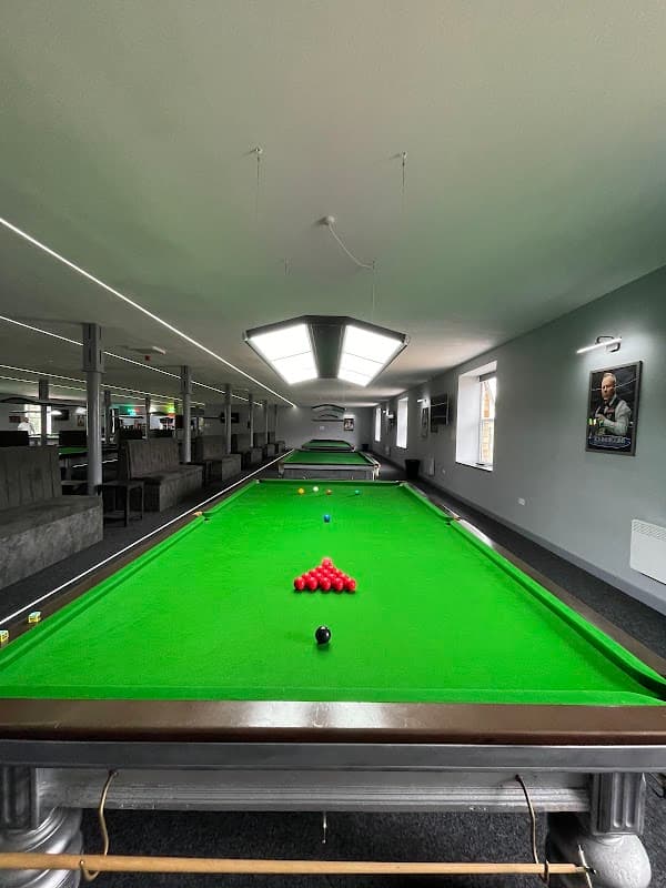 Emporium snooker Lounge