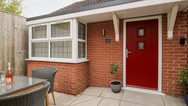 Accommodation at Robin Cottage in high leven