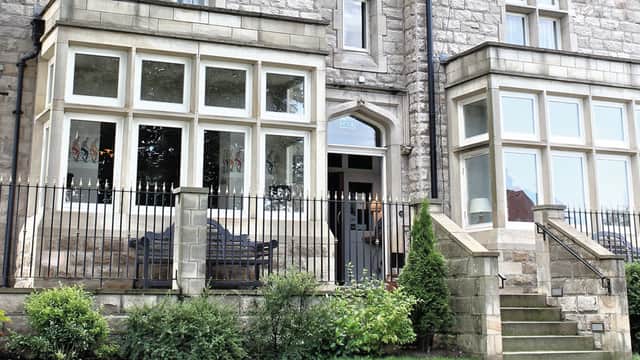 Accommodation at The Wheatley Arms in ben rhydding railway station