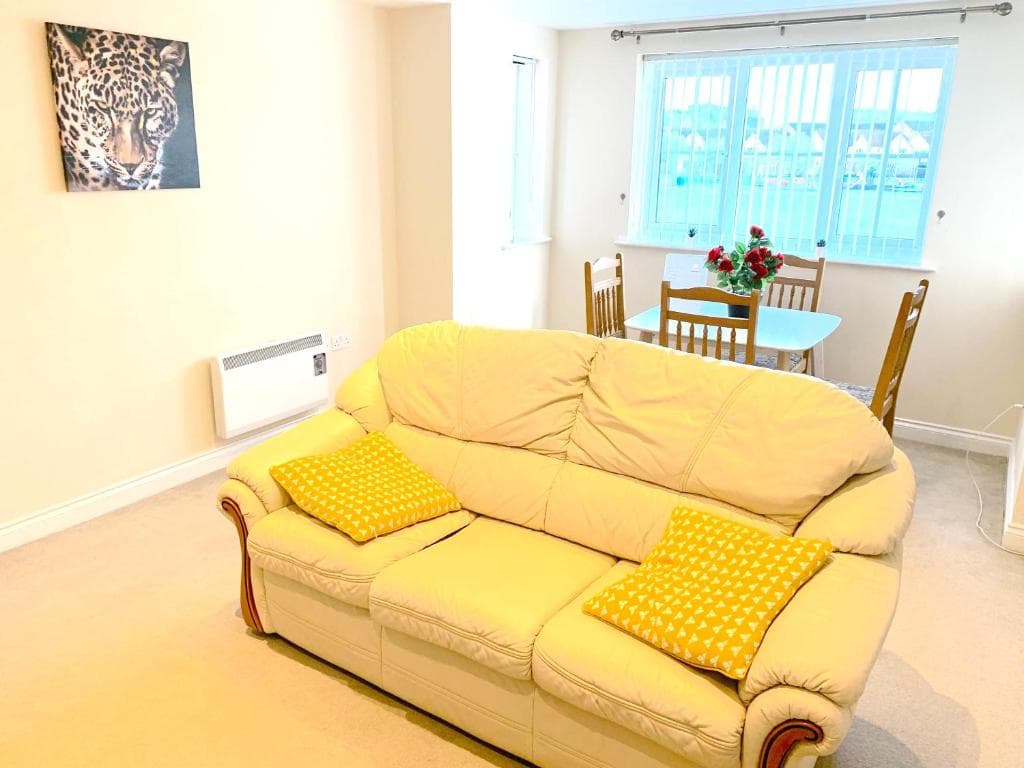 Reeves Apartment
