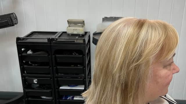 Headlines - Hair Salons in huddersfield