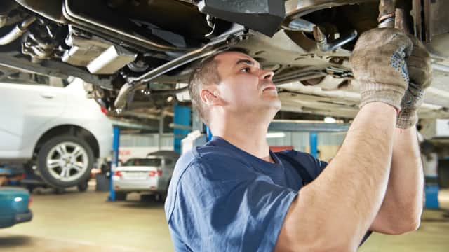 Bank Top Garage - Garages in wetherby