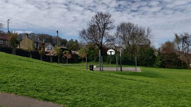 Holmfirth Community Sports Centre - Sports Venue in holme valley