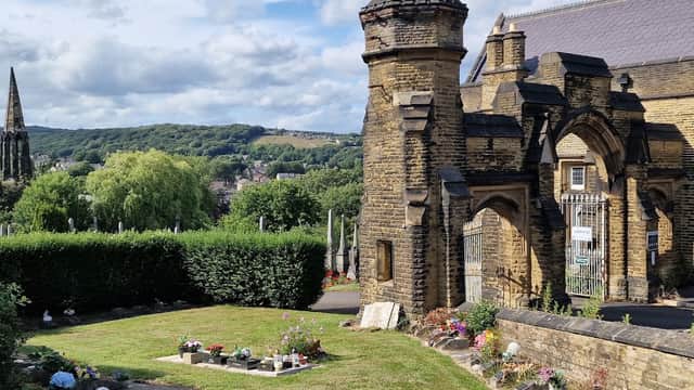 Entrance - Egerton Cemetery - Cemeteries in huddersfield