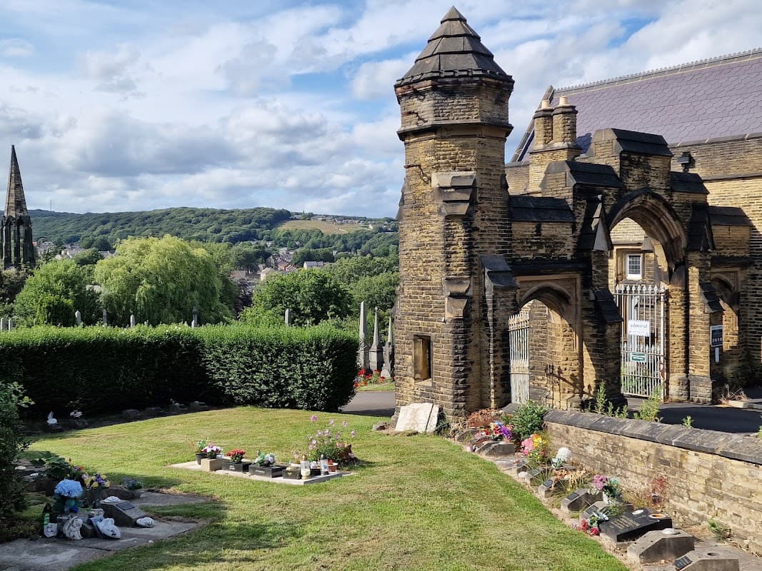 Entrance - Egerton Cemetery