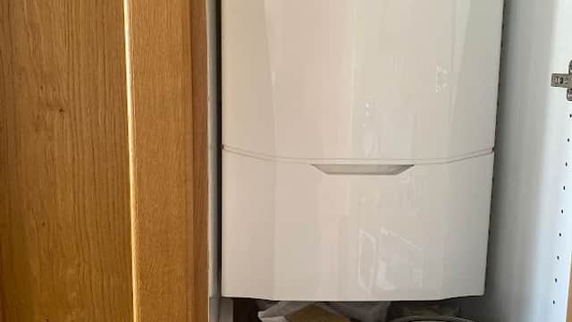 JPT Plumbing & Heating Services - Plumbers in pontefract