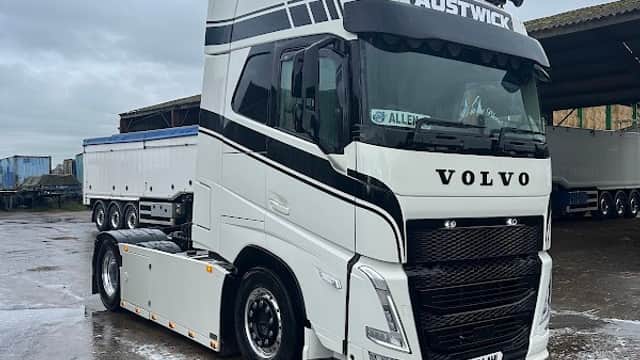 Austwick Haulage Limited - Removal Companies in goole