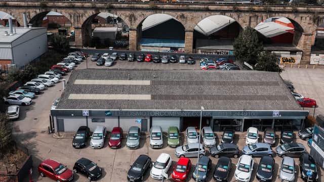 Leeds Motor Co Ltd MOT and Service Centre - Car Dealers in headingley
