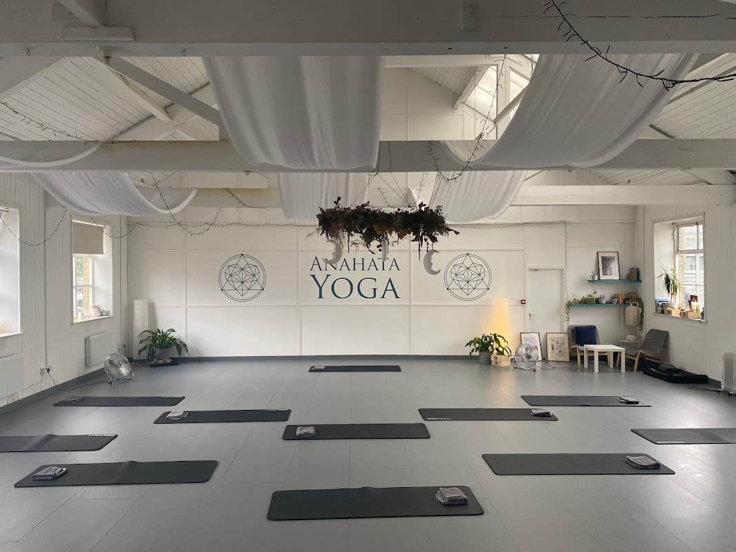 Physio-led Pilates with Louise Samuels