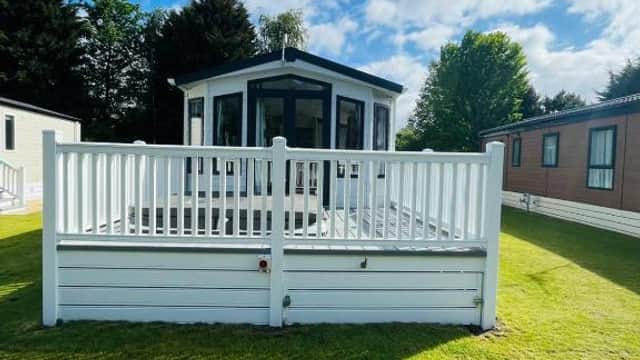 Accommodation at Wentbridge Lodge with Hot Tub in allerthorpe
