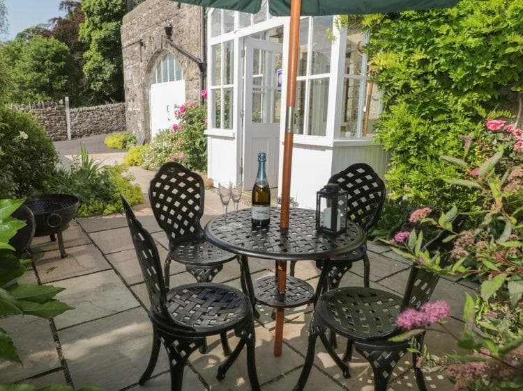 Pendle View Apartment