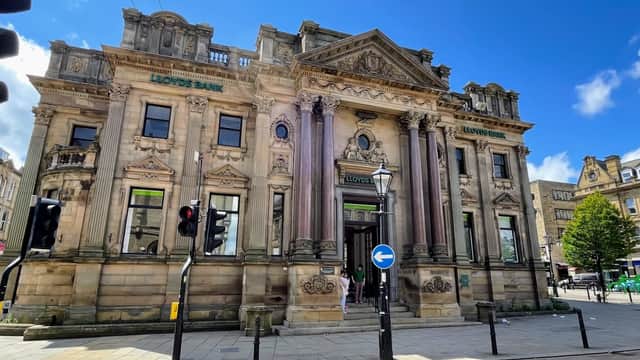 Lloyds Bank - Banks in halifax