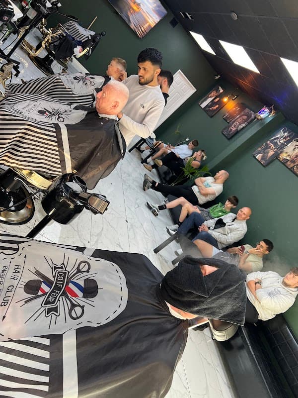 Dapper barber