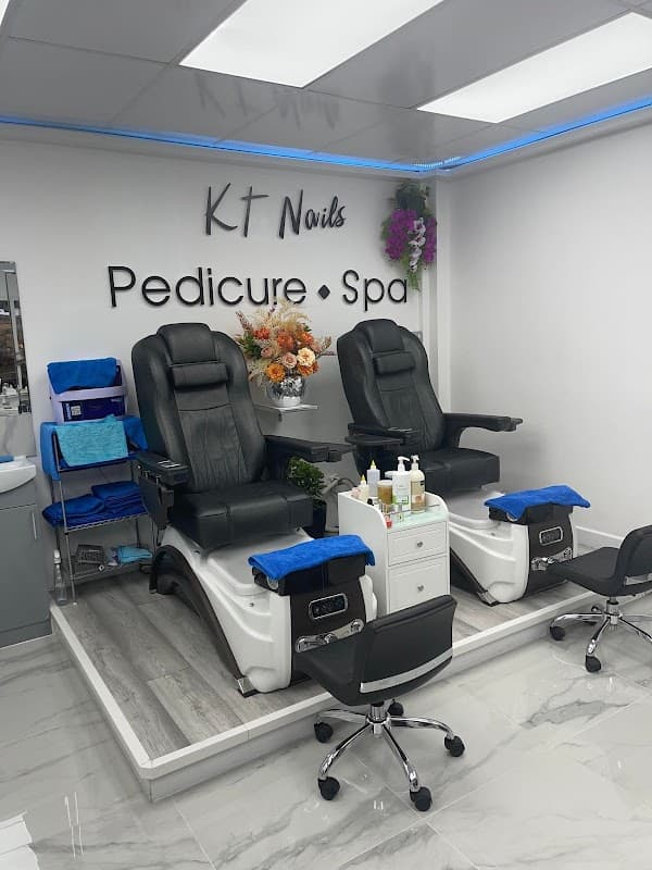 KT Nails & Spa