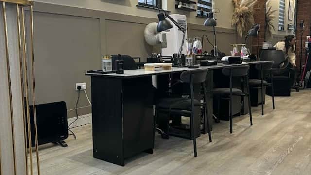 Aire salon - Beauty Salons in neepsend