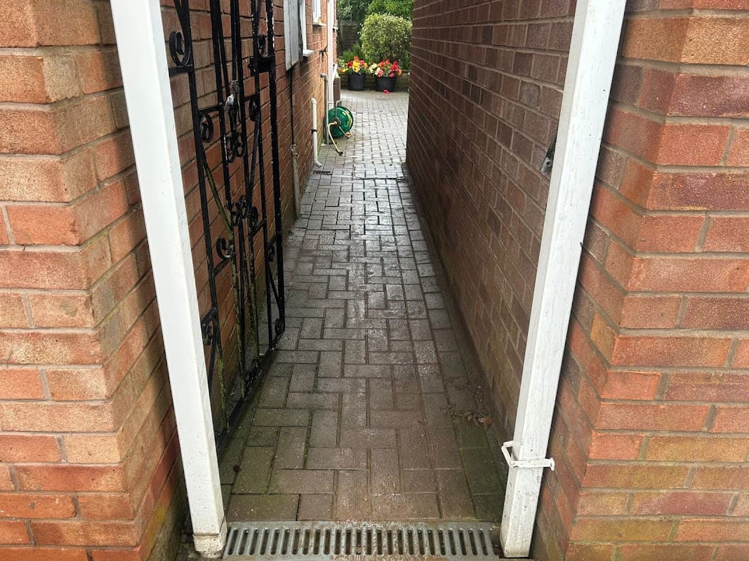 C R Drainage