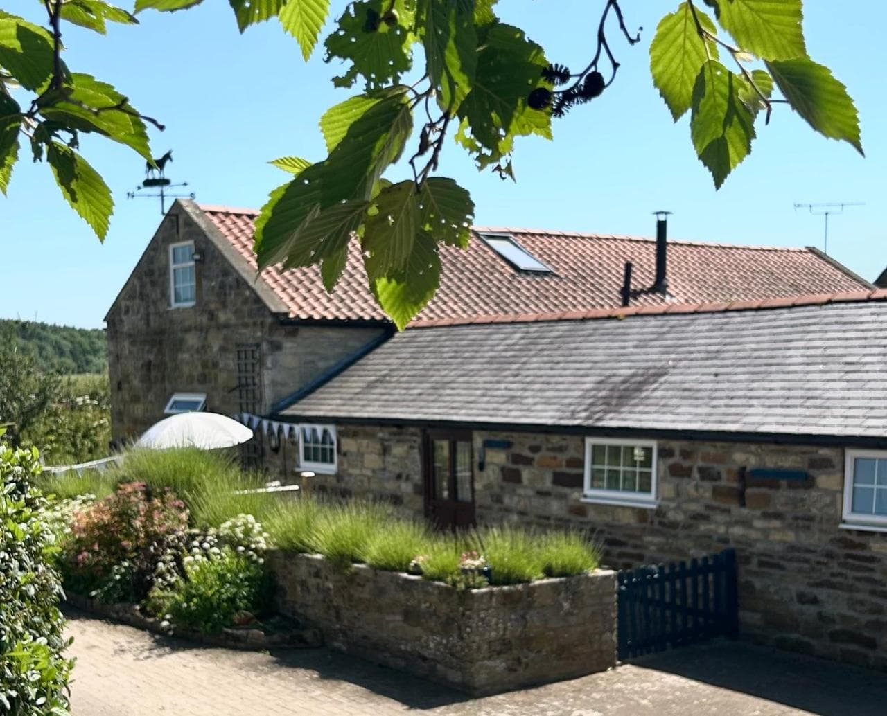 Twattleton Cottage Kilburn Yorkshire - Beautiful views, York, Yorkshire