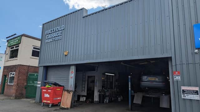 Bullfold Garage - Garages in brighouse