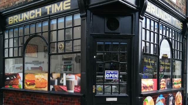 Cafe Brunch time in york