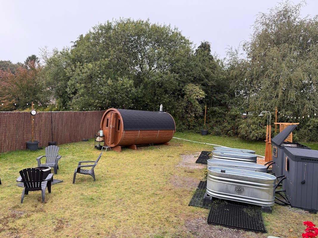 Wellgreen Outdoor Sauna and Cold Baths