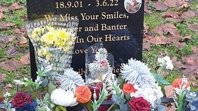 Stoney Royd Cemetery - Cemeteries in halifax