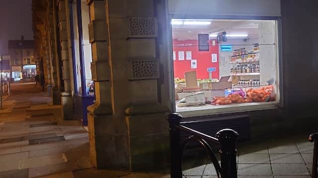 Mackinley's - Supermarkets in huddersfield