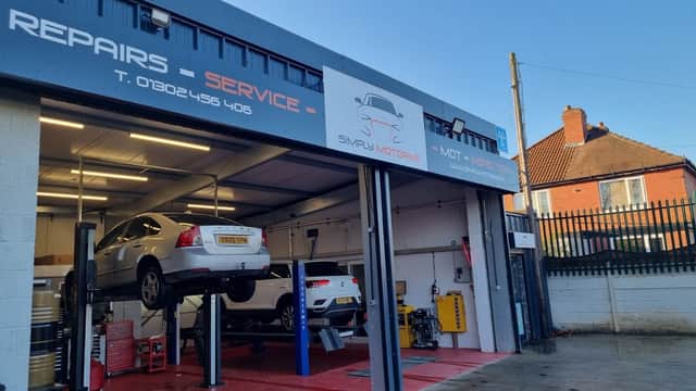 Simply Motoring - MOT and Service Centre Doncaster - Garages in doncaster