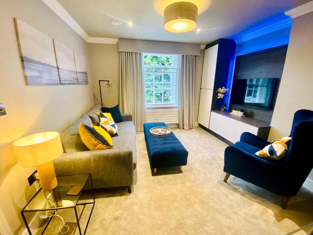 10 Bootham House - luxury city centre apartment