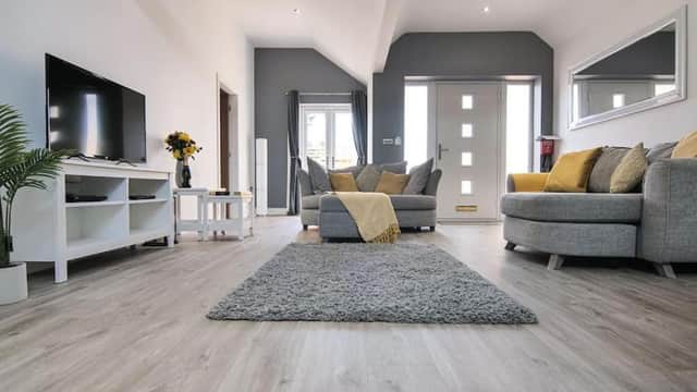 Hoxne Cottages - Rose Cottage with private hot tub, York, Yorkshire