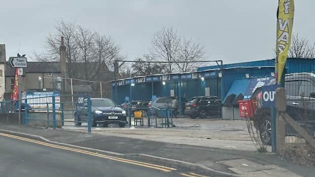B&ahand car wash ... - Car Washes in batley