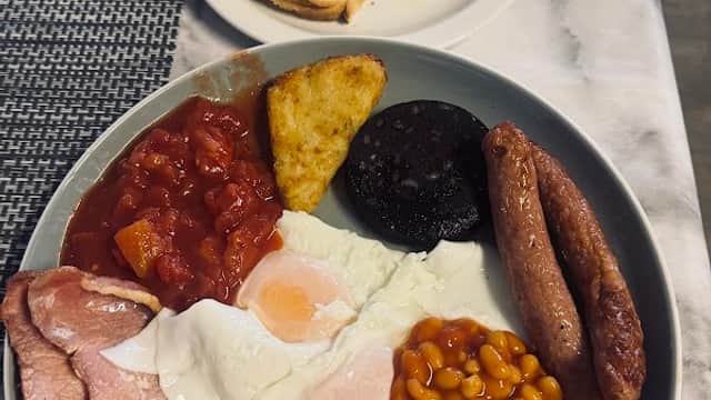 Cafe Cafe Etienne in dewsbury