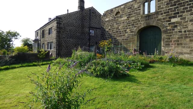 Accommodation at Elmet Farmhouse in chiserley
