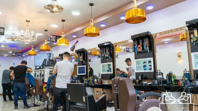 Milanos - Barbers in batley