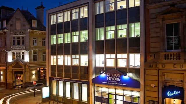 Dutton Moore - Accountants in hull