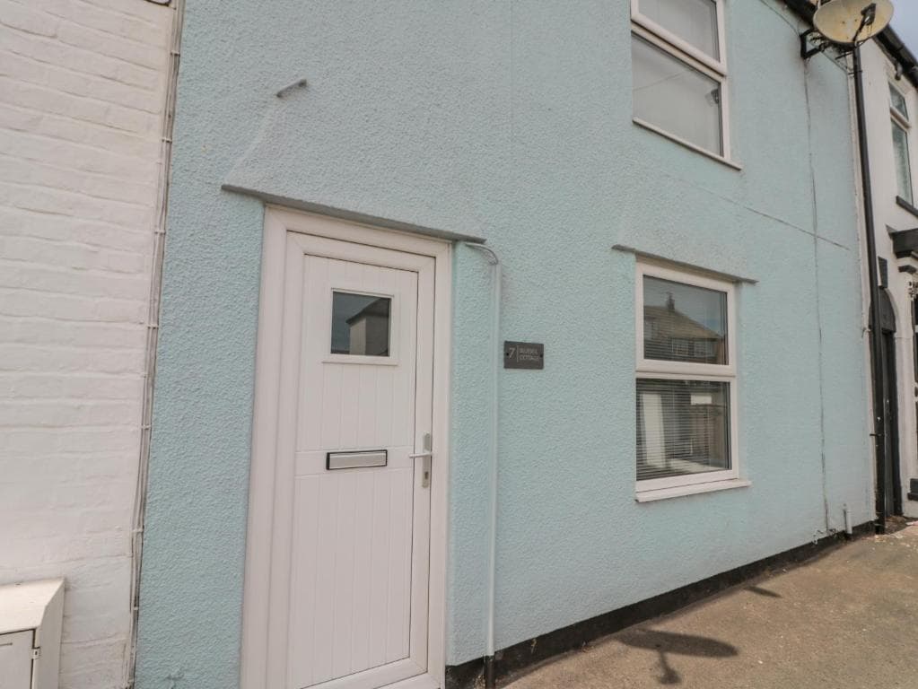 7 Chapel Street