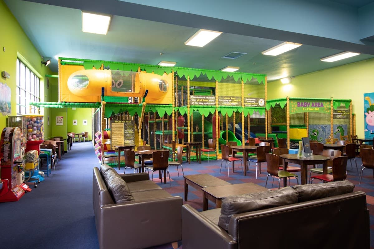 Ali Bongos Play Barn at Pastures Lodge