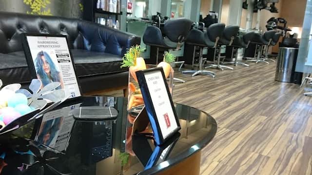 Leslie Frances Hairdressing - Hair Salons in barnsley