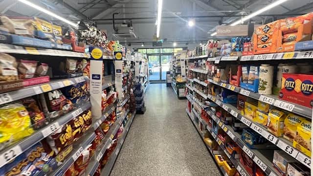 Tesco Express - Supermarkets in castleford