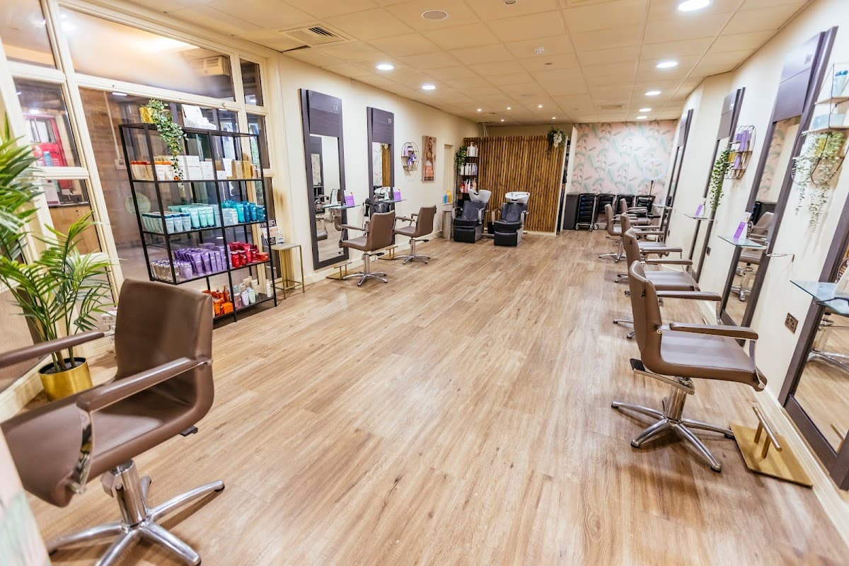 Saks Hair and Beauty Leeds David Lloyd Club