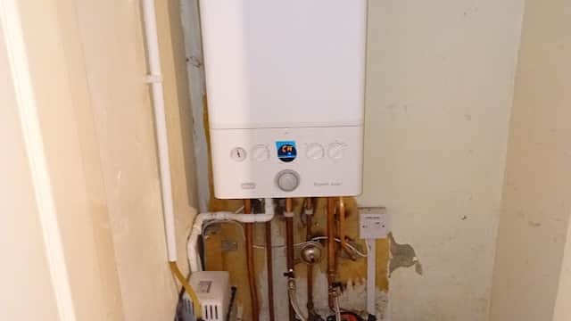 Mayday Plumbing & Heating - Plumbers in hunslet