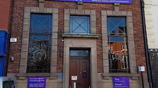 Saint Michael's Hospice Charity Shop - Charity Shops in knaresborough