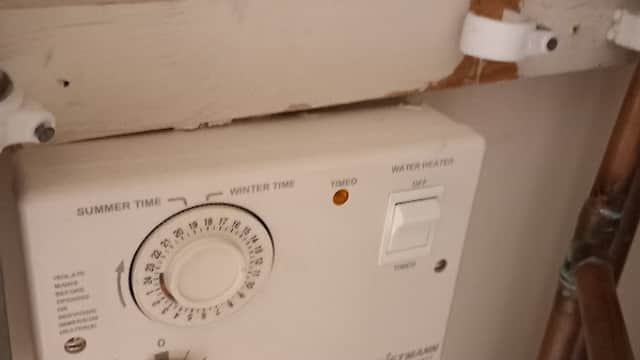Castles Electrical Services Ltd - Electricians in brighouse