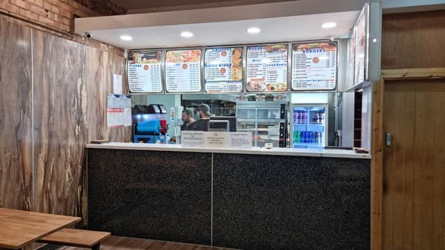 Tarsus - Takeaway in hull